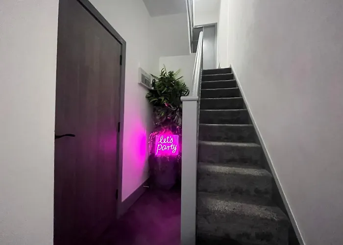 The White House Vegas Suites